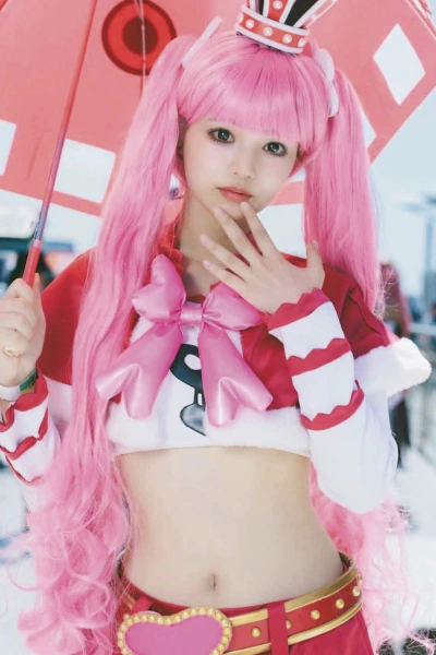 Read more about the article Cosplayer’s Snap, Weekly Pocket ENTAME 2025.10.30